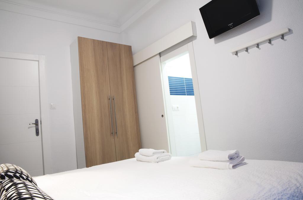 Woohoo Hostal Madrid Room photo