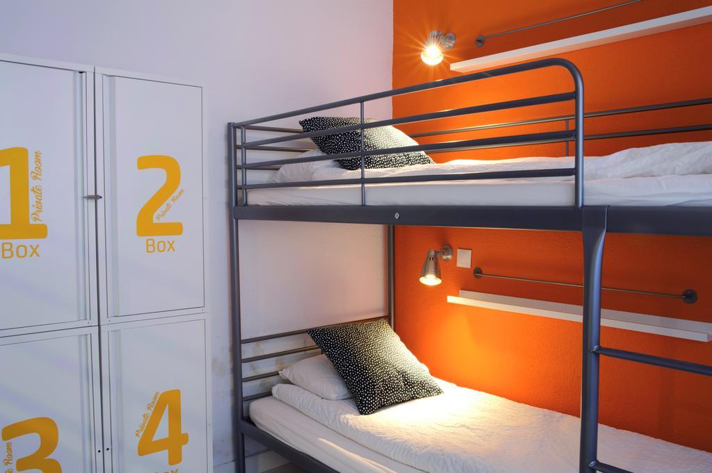 Woohoo Hostal Madrid Room photo